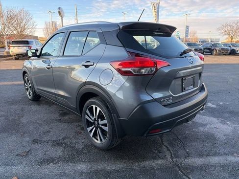 Used 2018 Nissan Kicks SV w/ Exterior Electronics Package image 9