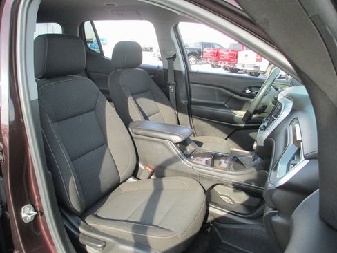Used 2021 GMC Acadia SLE w/ Driver Convenience Package image 17