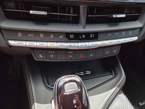 Used 2024 Cadillac CT4 V Blackwing w/ Elevation Edition image 28