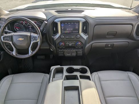 Used 2020 Chevrolet Silverado 1500 LTZ image 17