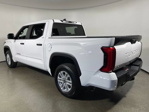 New 2026 Toyota Tundra SR5 w/ SR5 Convenience Package AWD/4WD image 5