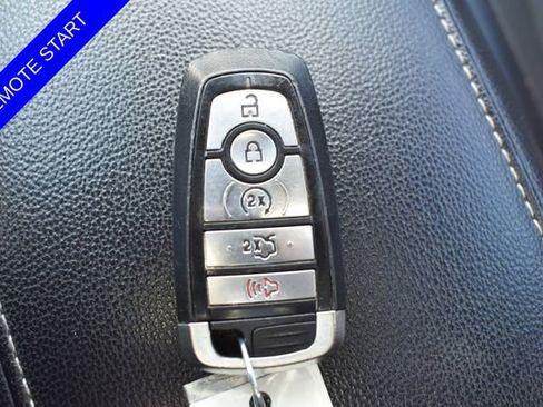 Used 2019 Ford Fusion Titanium FWD image 7