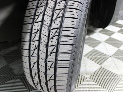 Used 2024 Kia Sorento S image 39