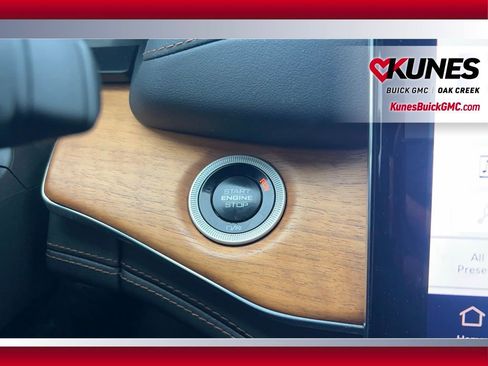 Used 2024 Jeep Grand Cherokee L Summit image 24