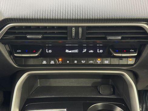 Used 2024 MAZDA CX-90 3.3 Turbo w/ Select Package image 26