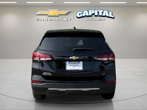 Used 2024 Chevrolet Equinox LT FWD image 4