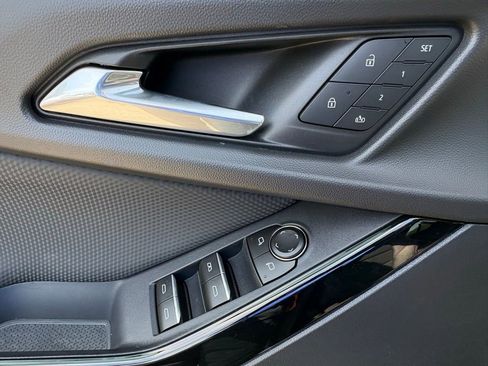 New 2026 Chevrolet Equinox RS w/ Convenience Package III AWD/4WD image 30