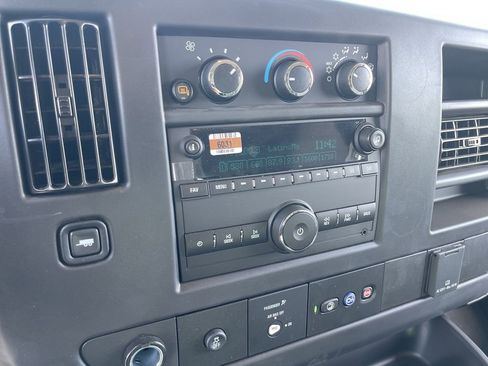 New 2025 GMC Savana 2500 Extended w/ Driver Convenience Package image 13