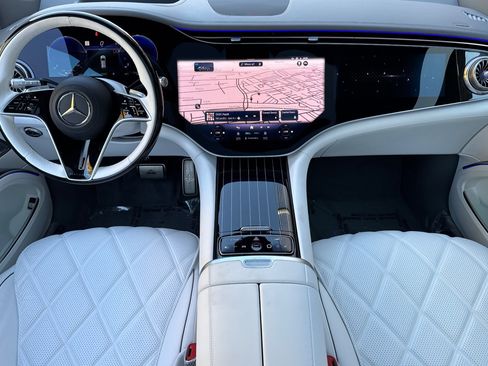 New 2025 Mercedes-Benz Maybach EQS 680 4MATIC image 14