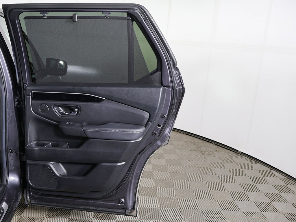 Used 2024 Honda Pilot Touring image 23