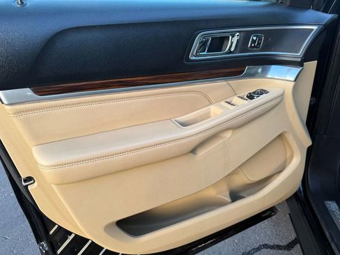 Used 2016 Ford Explorer Limited w/ Equipment Group 301A image 13