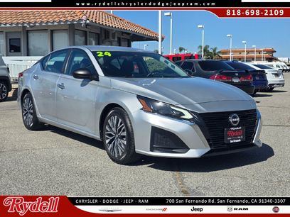 Used 2024 Nissan Altima 2.5 SV