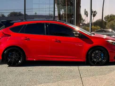Used 2018 Ford Focus RS image 14