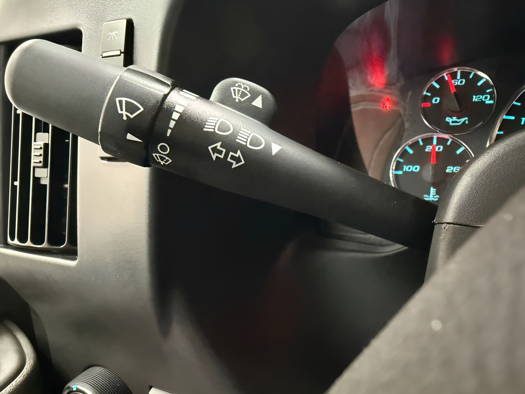 Used 2025 GMC Savana 2500 RWD image 14