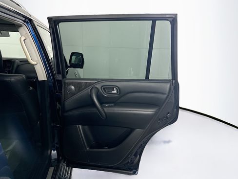 Used 2021 INFINITI QX80 Luxe RWD image 32