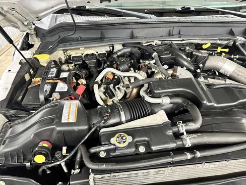 Used 2015 Ford F250 Platinum w/ FX4 Off-Road Package image 21