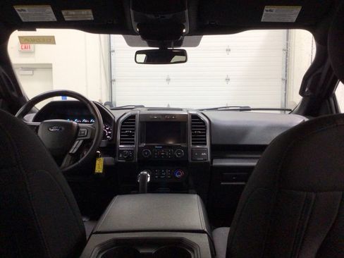 Used 2020 Ford F150 XLT w/ Equipment Group 302A Luxury AWD/4WD image 14