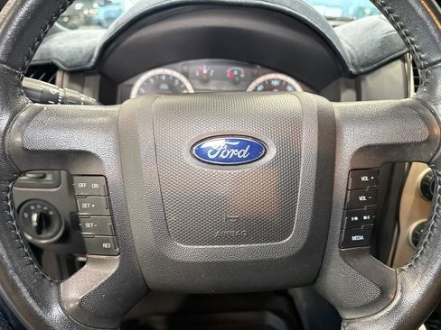 Used 2011 Ford Escape XLT AWD/4WD image 18