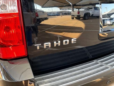 Used 2013 Chevrolet Tahoe LT w/ Luxury Package AWD/4WD image 11