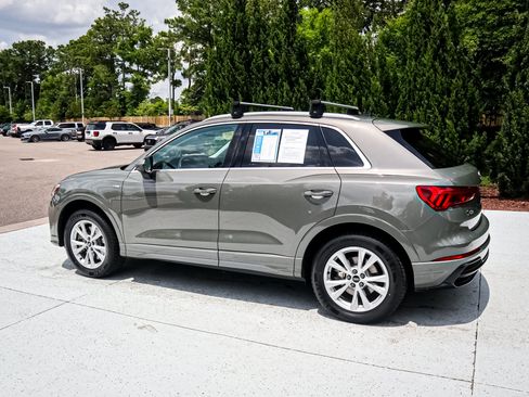 Used 2021 Audi Q3 2.0T Premium Plus w/ Premium Plus Package AWD/4WD image 7