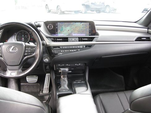 Used 2020 Lexus ES 350 F Sport w/ Accessory Package FWD image 29
