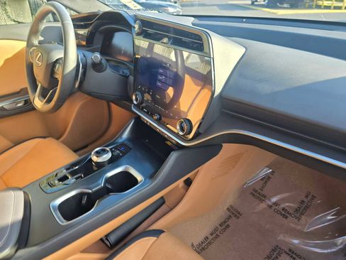 Used 2023 Lexus RZ 450e Premium image 12