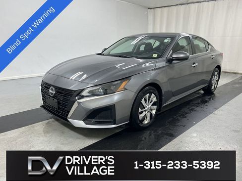 Used 2023 Nissan Altima 2.5 S FWD image 5