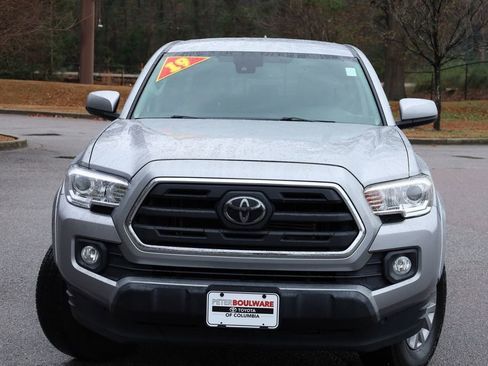 Used 2019 Toyota Tacoma SR5 image 16