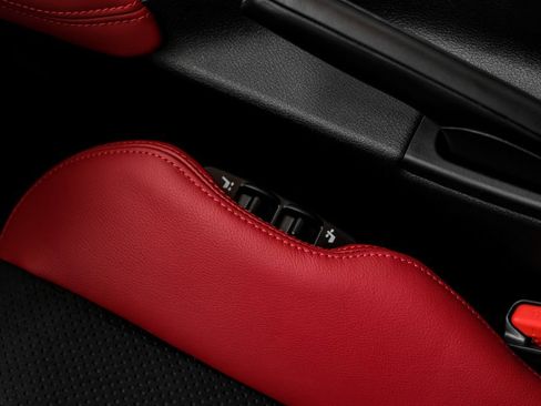 Used 2026 Nissan Z Performance w/ Floor Mat Package RWD image 34