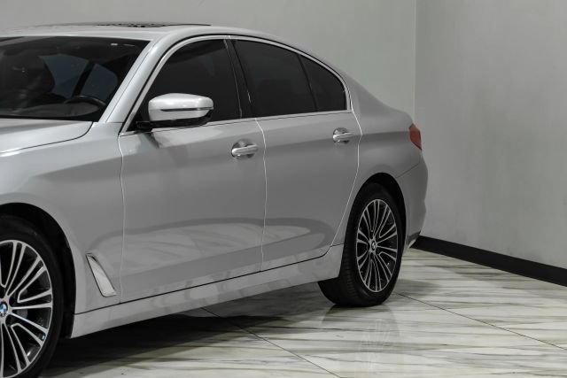 Used 2017 BMW 530i RWD image 7