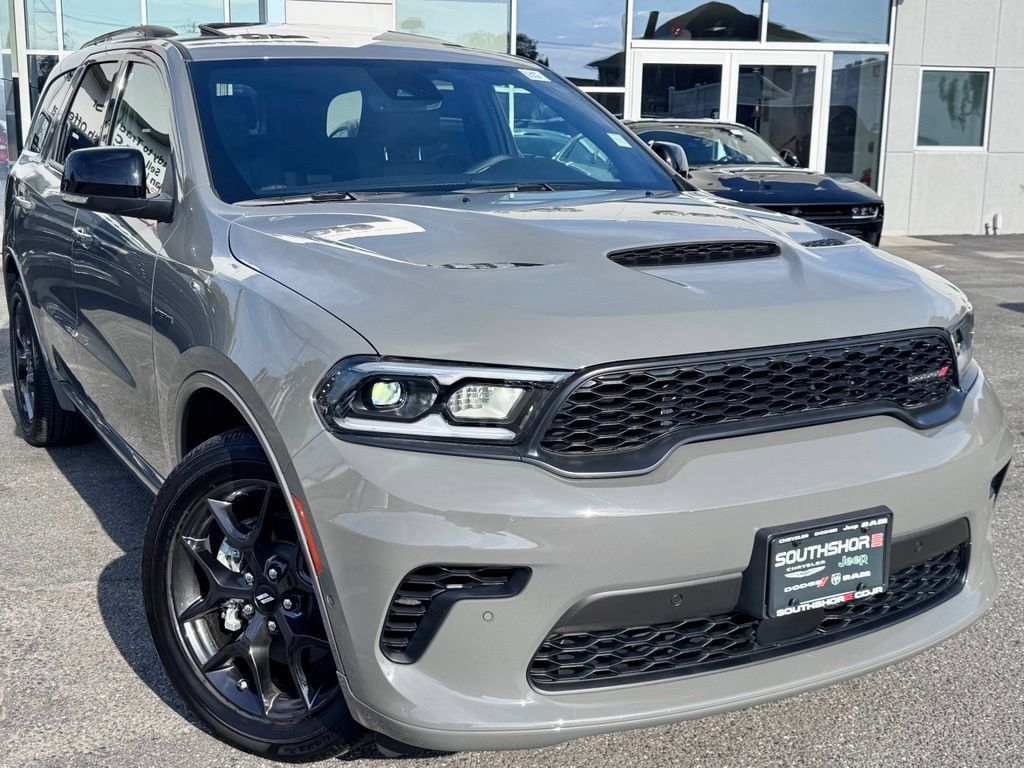 Used 2026 Dodge Durango GT AWD/4WD image 1