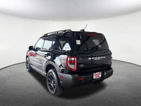 Used 2025 Ford Bronco Sport Badlands image 3