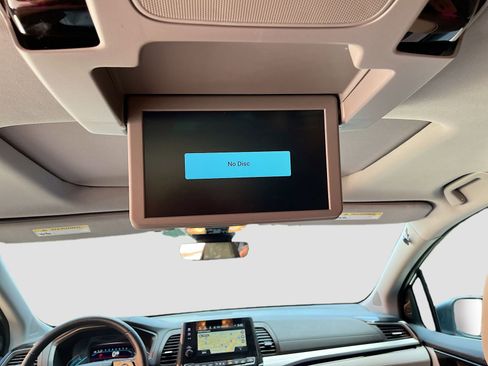 Used 2023 Honda Odyssey Touring image 35