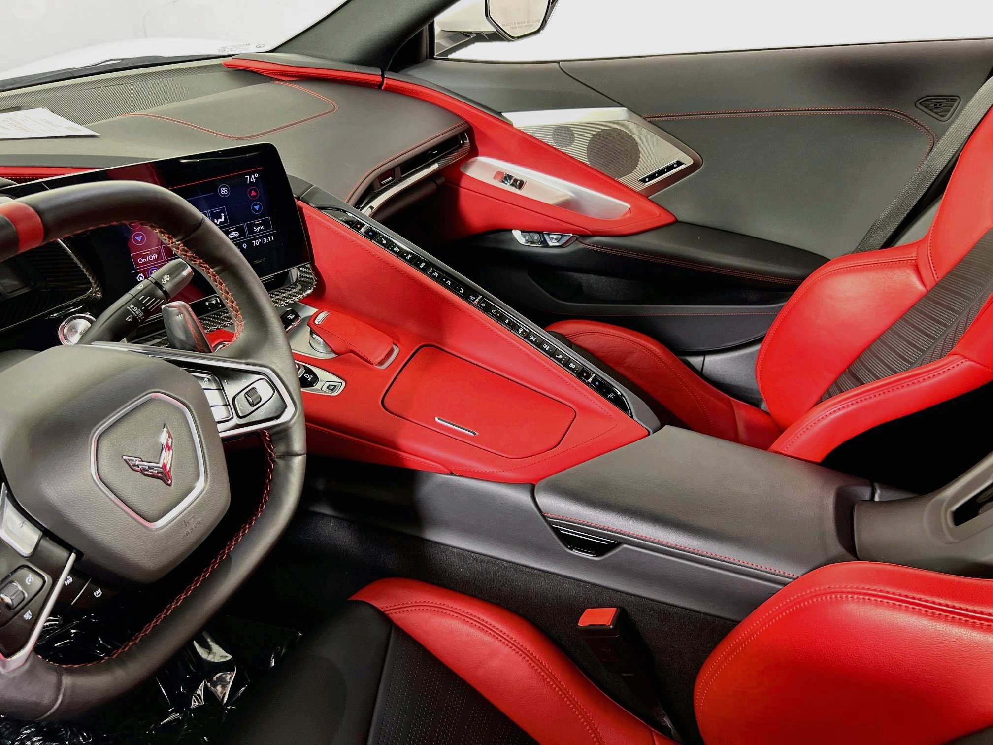 Used 2020 Chevrolet Corvette Stingray Preferred Cpe w/ 2LT Preferred Equipment Group RWD image 22