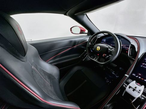 Used 2025 Ferrari Roma Spider RWD image 67