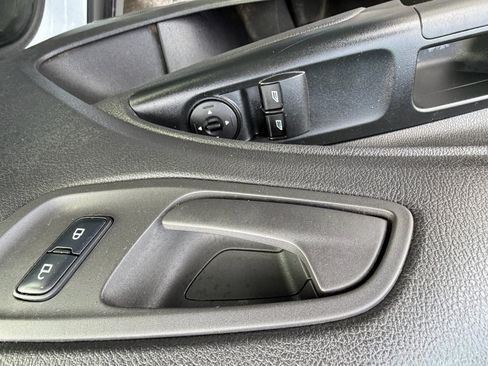 Used 2018 Ford Transit Connect XL image 14