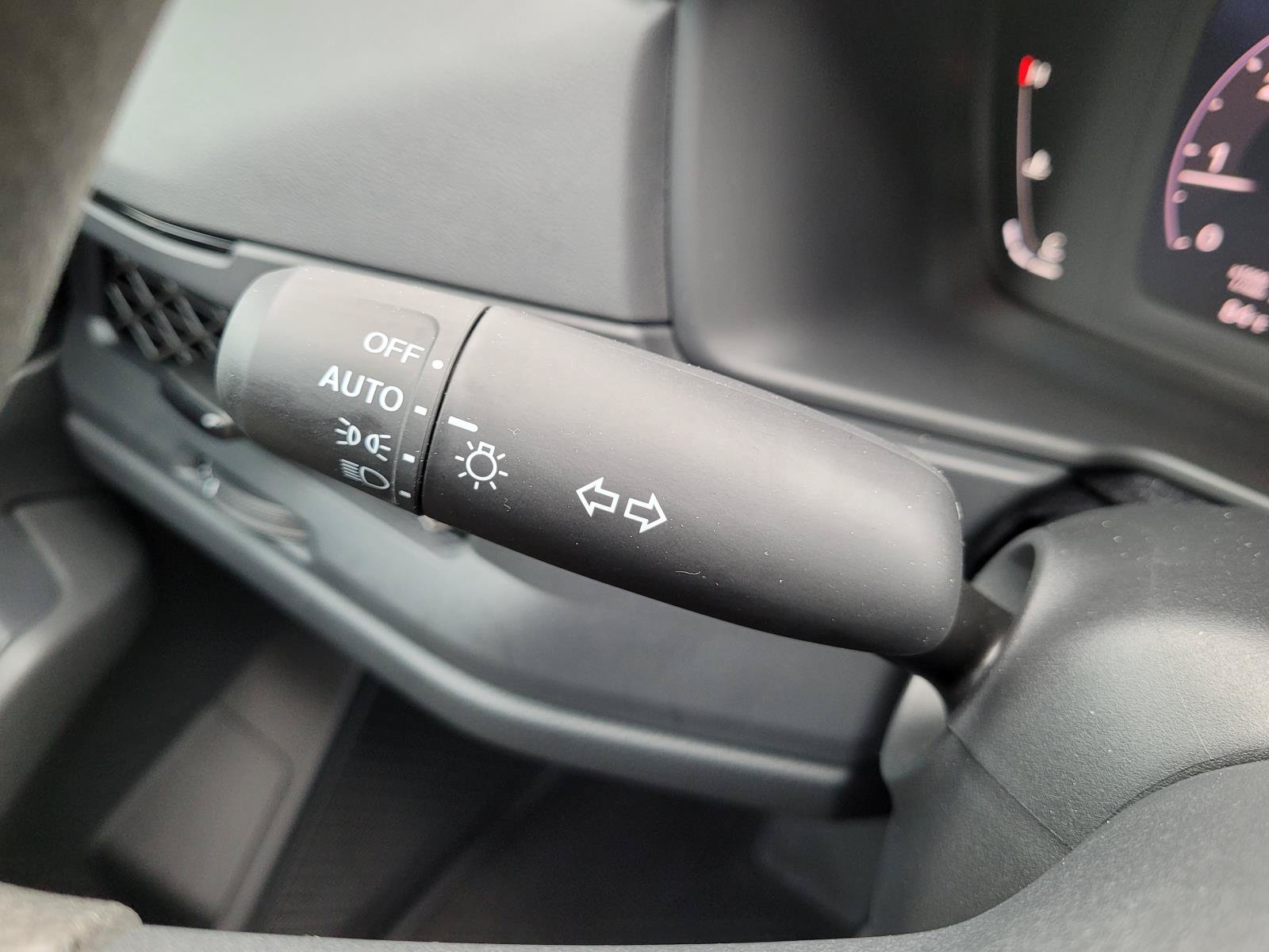 Used 2025 Honda Accord LX image 29