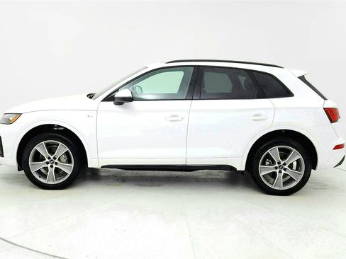 Used 2025 Audi Q5 2.0T Premium image 2