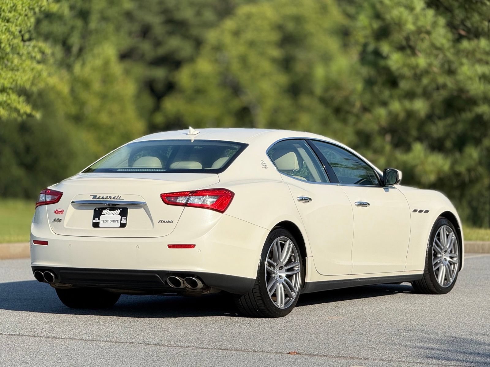 Used 2017 Maserati Ghibli S Q4 AWD/4WD image 11