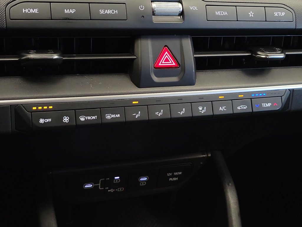 Used 2025 Kia K4 FWD image 21