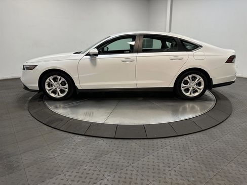 Used 2023 Honda Accord LX image 8