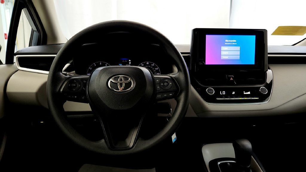 Used 2023 Toyota Corolla LE w/ Carpet Mat Package (TMS) FWD image 27