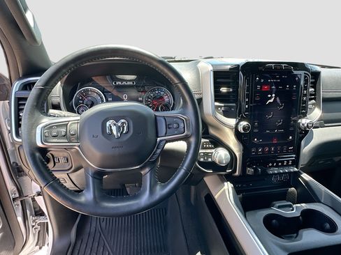 Used 2019 RAM 1500 Laramie w/ Sport Appearance Package AWD/4WD image 11