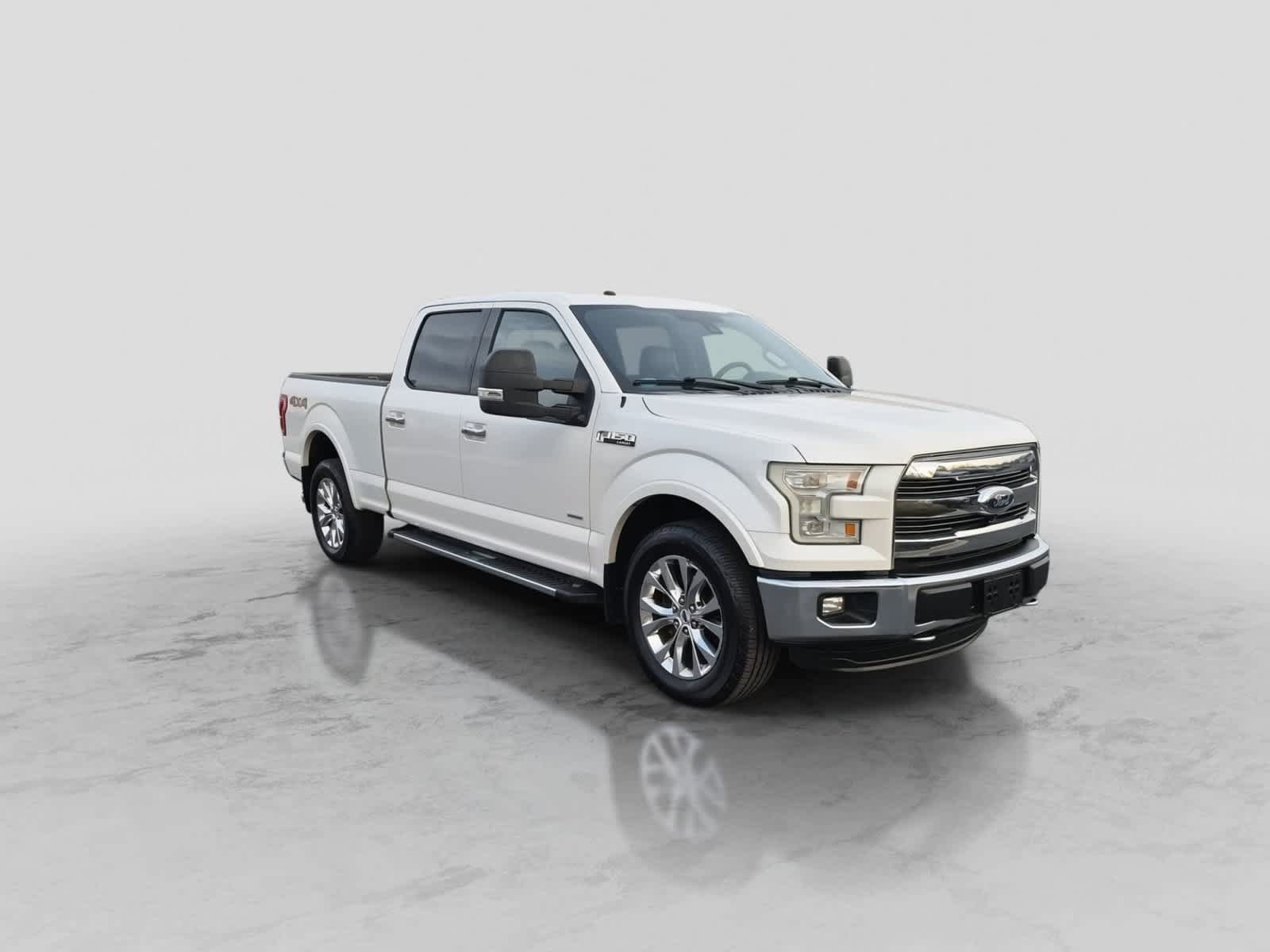 Used 2016 Ford F150 Lariat w/ Equipment Group 502A Luxury AWD/4WD image 2