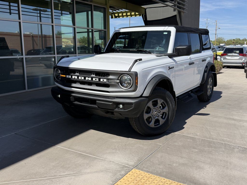 Used 2022 Ford Bronco Big Bend AWD/4WD image 2