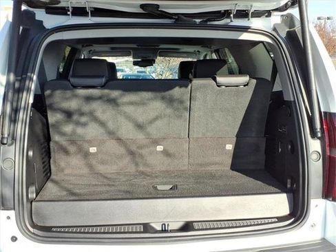 Used 2020 Chevrolet Tahoe LT w/ Luxury Package image 21