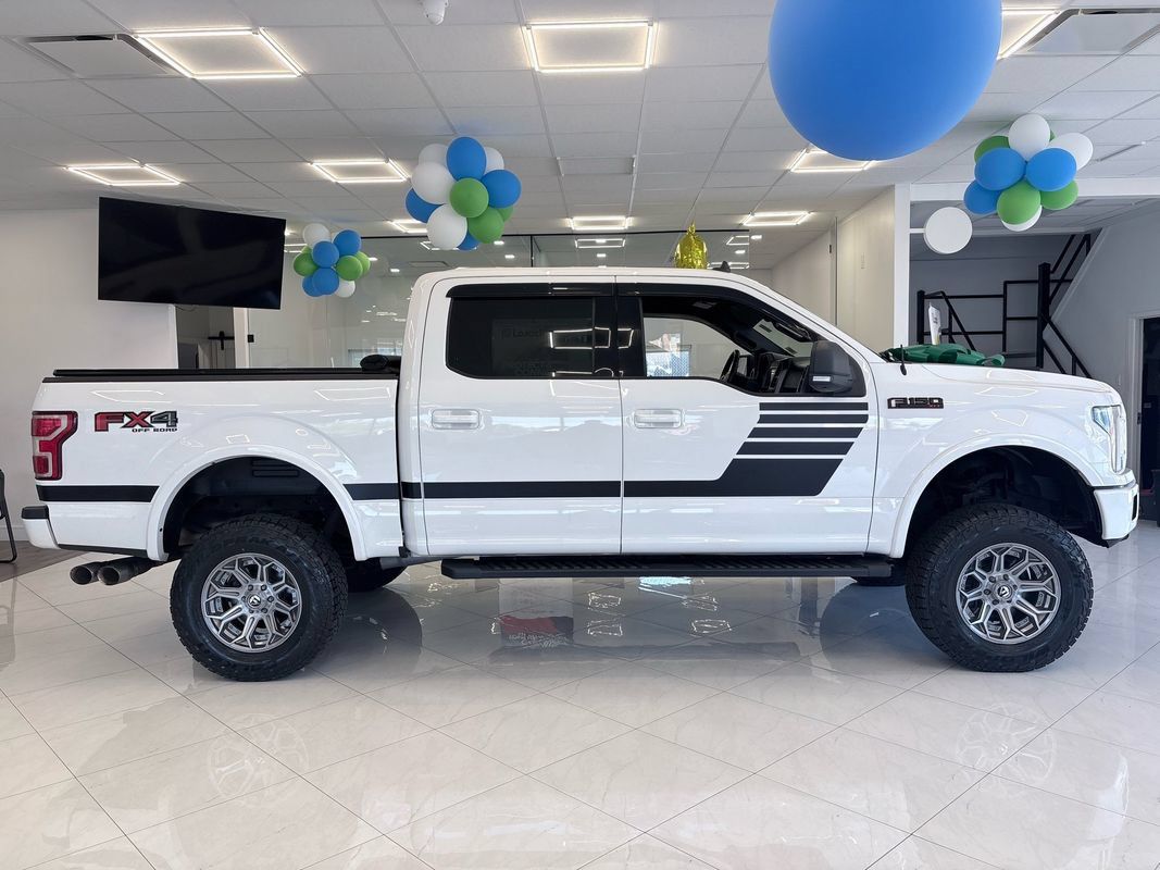 Used 2019 Ford F150 XLT w/ Equipment Group 302A Luxury AWD/4WD image 5