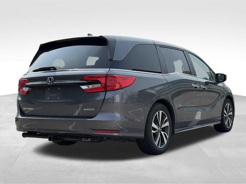 Used 2024 Honda Odyssey Touring image 8