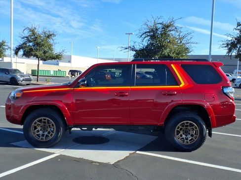 Certified 2023 Toyota 4Runner 40th Anniversary SE image 11