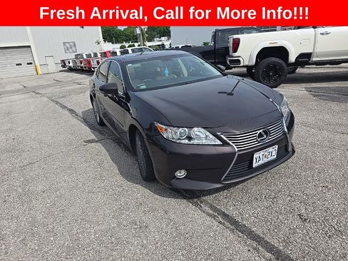 Used 2014 Lexus ES 350 w/ Luxury Package FWD image 1